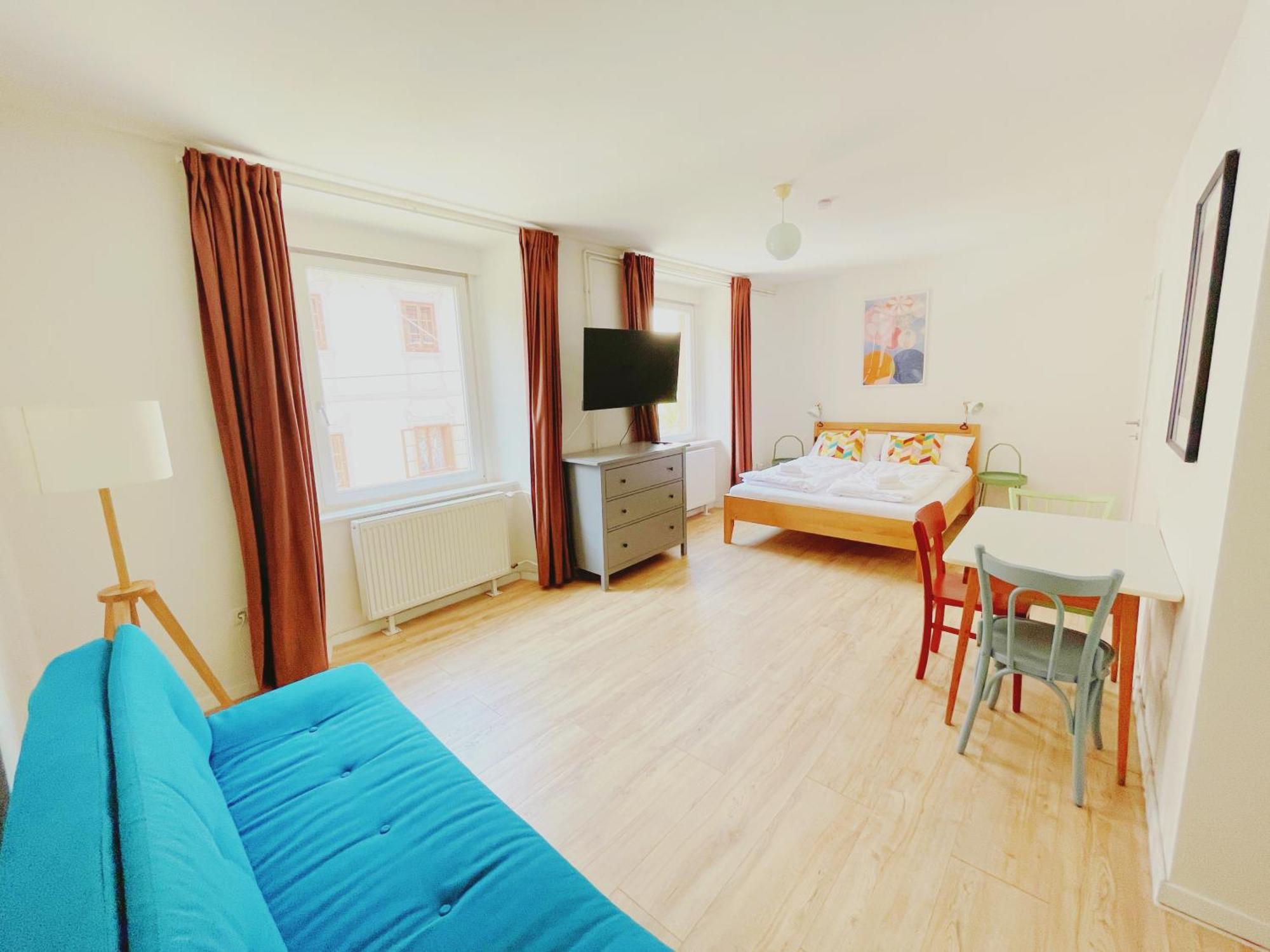 Contactless Self-Check-In - Stayhere Central City Suite 3 Graz Exterior foto